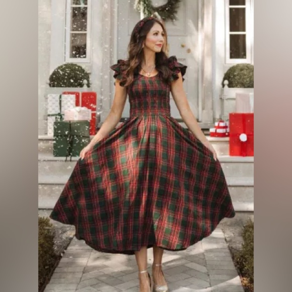 Ivy City Hattie Dress in Green Plaid